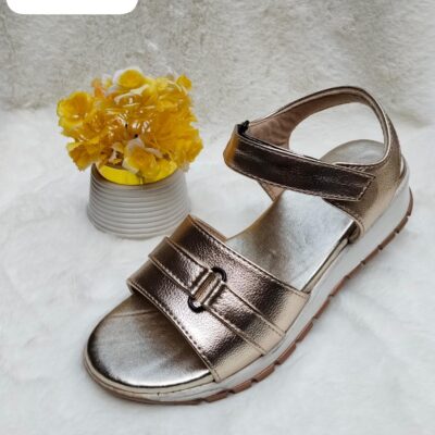 SANDAL